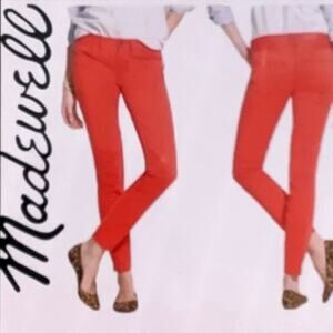 Madewell Skinny skinny Coral/Red jeans size 28X32 EUC